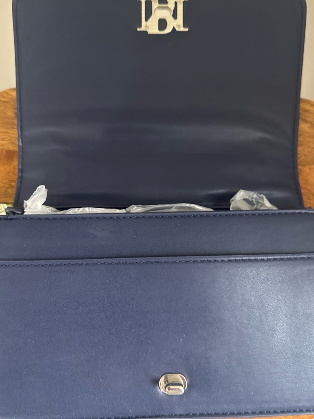 Badgley Mischka NWT Denim Quilted Shoulder Bag - Picture 5 of 8